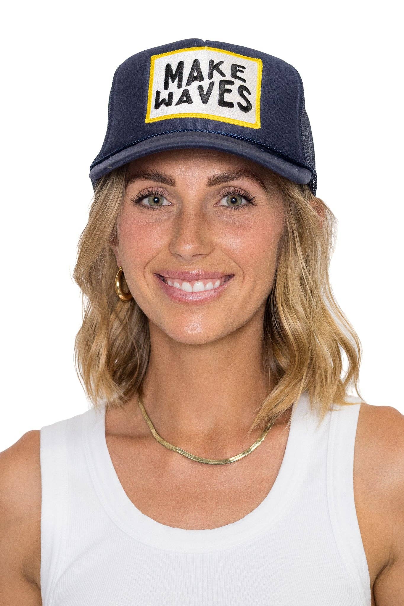 Make Waves Trucker Hat in Navy: Navy