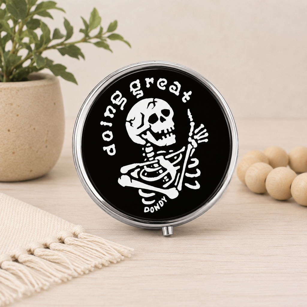 Funny Skeleton Pill Case – "Doing Great" Goth Pill Organizer – Sarcastic Medication Holder – Cute Compact Vitamin Box – Alternative Gift